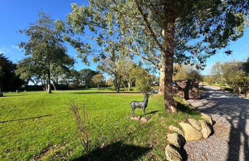 Peaceful Lake Retreat - Fishing Lakes, Heated Outdoor Swimming Pool 500yrds on Sister Park , Pool Open April to September - Foto 32