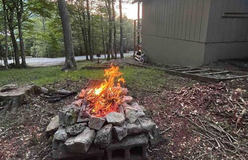 Beech Mountain Walk to Slopes Sleeps 9 Pet Friendly - Foto 43