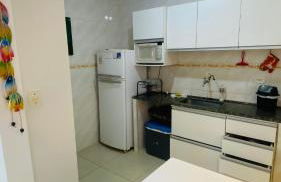 Apartamento com varanda Gourmet na praia da enseada - Foto 40