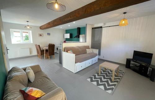 Gîte en pleine nature près de la Loire, idéal famille ou amis, proche des vignobles et sites historiques. - FR-1-590-434 - Photo 5