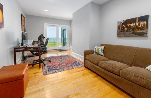 Bayfront Gem with Amazing Water Views and Pond! - Foto 26