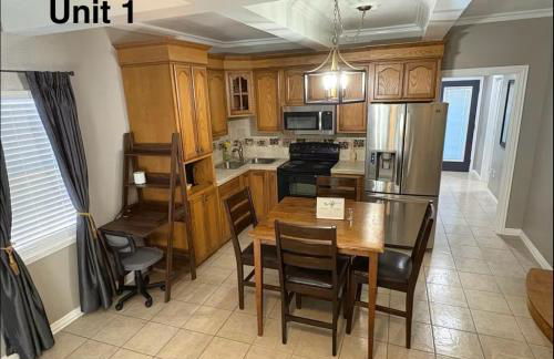 3 BR 3 Bath Airport SpaceX LNG WashDry Private Yard Deck Pets - Foto 15