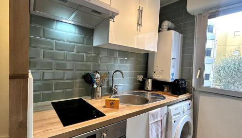 041 - Studio Le château d'ô, Appart 4pers, parking, proche faculté de médecine - Foto 4, stove, toaster