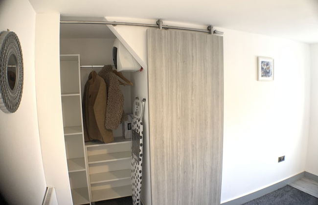 Grand Central Budget Modern Apartments - Foto 9