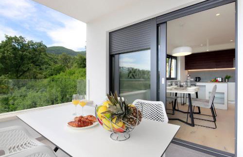 MODENA MARIS-heated pool-grill-relax-jacuzzi apartments - Foto 158