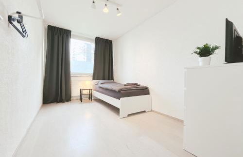 Home4Now DOR01 Monteursunterkunft in Dormagen I 3 Schlafzimmer für 6 Personen I Küche I SmartTV I WiFi - Foto 2