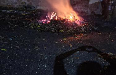 Casa com terreno grande - Foto 2