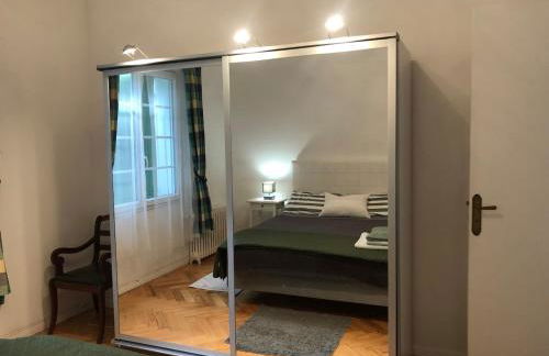 L'écrin vert - proche gare, piscine , tennis, wifi - Foto 2