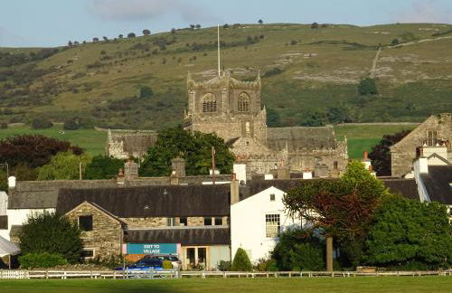 Kents Bank Holiday - Pet Friendly with Bay Views - Foto 41