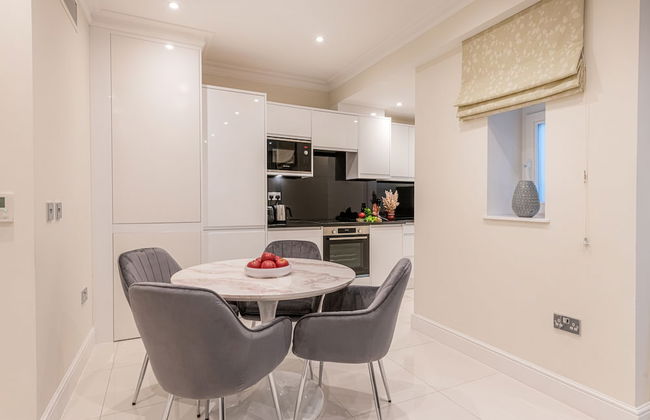 Chesham Court - Photo 49