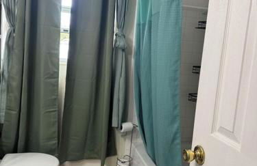 Centrally Located Pet-friendly peaceful home - Foto 17