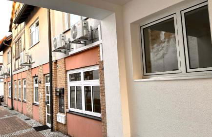 BELLAHOMES Apartments, Ground Floor, Aircondition, Private Parking, Airport 30 min - Foto 20