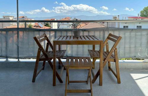 On the Edge - Suites & Apartments - Photo 27