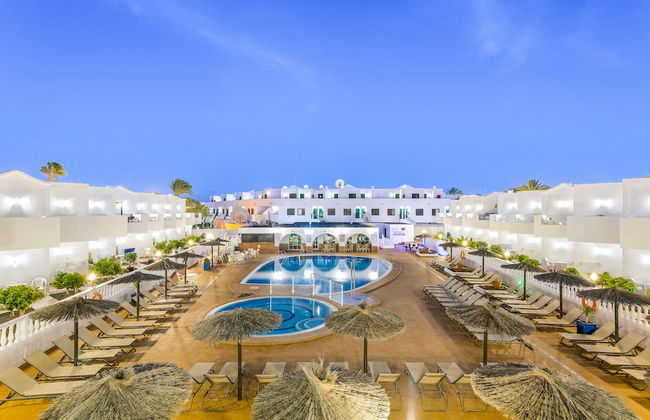 Las Adelfas - Foto 1