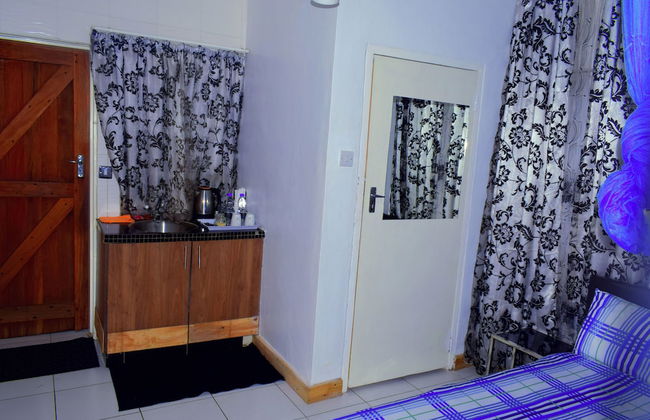 Spendwise Lodge and Apartments - Foto 28