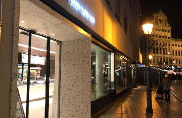 GoldenKey-Suites - Luxury Suite 'Rathausplatz' - Overlooking the Main Square - Air Conditioning & Elevator - Foto 25