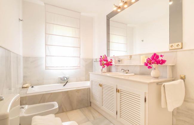 Cortijo Villa Padierna El Lago - Photo 21