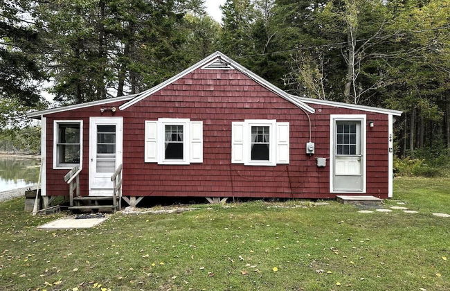 Close Call - Photo 27