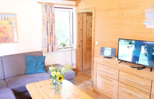 "Goldenes Haus am See mit Boot" - Foto 6