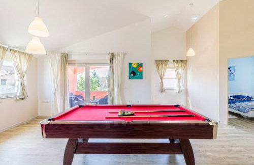 Modern Mediterreanean Villa by villatinapula - Foto 35