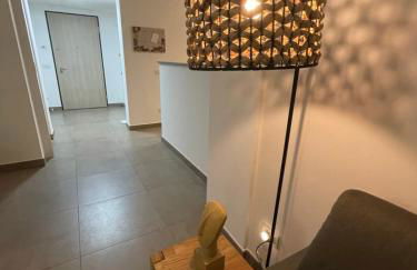 Reflections At The Lake - Foto 14