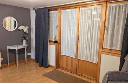 One bedroom self-contained accommodation - Foto 7