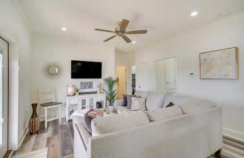 Waterfront Pass Christian Paradise 1 Mi to Beach - Foto 3