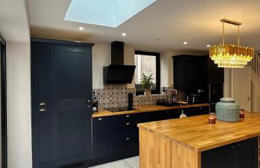 Luxury 2 Bed House with Hot Tub - Foto 2