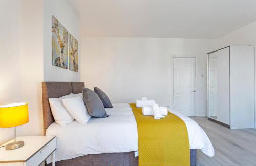 Jasmine Villa A - Ideal for QMC & Uni - Free parking - Photo 16