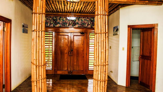 Entrada (vista interior)