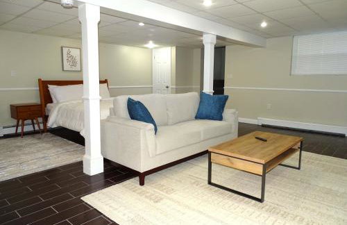 Comfortable Renovated 3 Bed Apartment - Foto 8