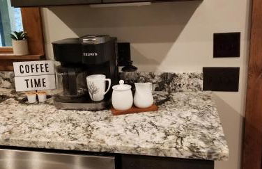 Brand New Build Luxury Mountain Chalet with Hot tub, pool, Game Room, Premium features - Foto 19