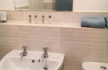 The Waterwheel Apartment, Charlestown - Foto 12