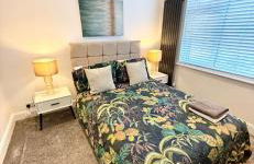 Spacious 5-Bedroom house close to station - Foto 13