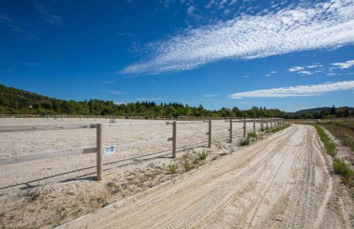 Gite Aux Écuries du Mas di Gau - Foto 3