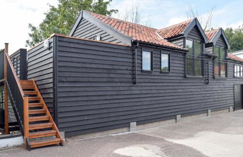 Derby's Loft - Photo 11