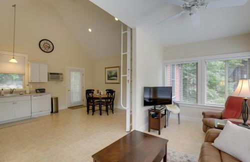 Inviting Summer Village Cottage Golf Cart and More! - Foto 4