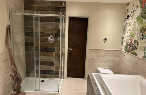 Bonshaw Grange-Riverside Country Retreat, & HotTub - Photo 16