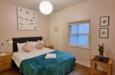 City Centre Flat near Top Sights - Foto 17
