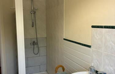 Vacation home with pool - Foto 17