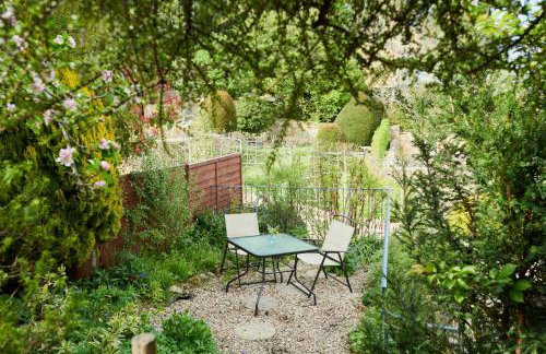 Boutique Chic In Blockley - Photo 35