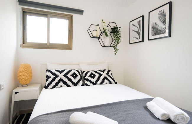 YARKON - By Beach Apartments TLV - Foto 17