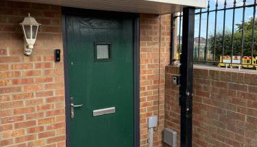 ResiLets - Berwick House - Large 4 Bed Townhouse - Contractor stays - Foto 4