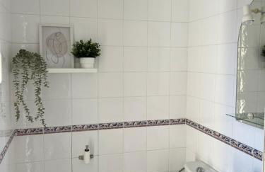 Preciosa casa con piscina de agua salada y aire acondicionado - Foto 31