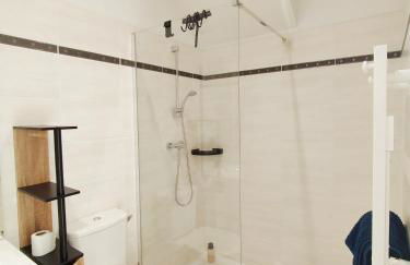 Appartement centre Ax-les-Thermes proche télécabines & parking - Foto 11