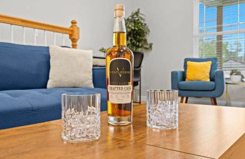 3BR 2BA Home with King Queen & Twin Beds - Foto 11