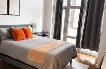 Luxurious Apartment in Times Square NYC - 30-Day Min Stay - Photo 2