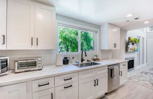 601-Lavish Family Home w AC & Patio near Meta & Stanford - Foto 10