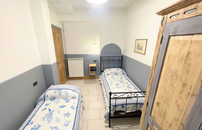 Spoleto Poolside - Sleeps 24 - Photo 44