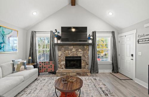 Garden City Hideaway Cozy home near Ft Eisenhower - Photo 15